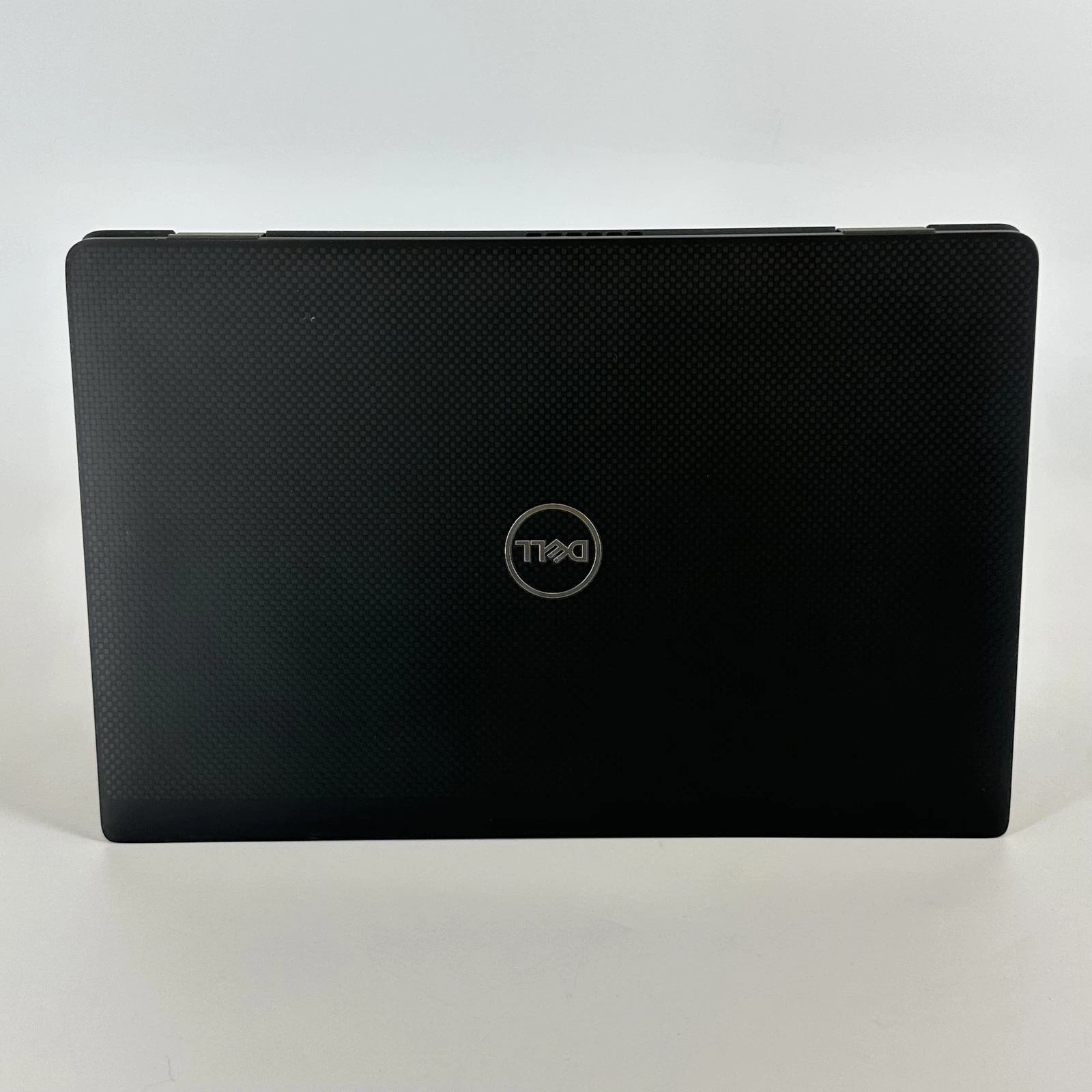 Dell Latitude 7320 view 4
